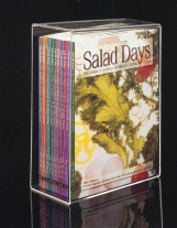 AG-O5 Acrylic Magazine Holder