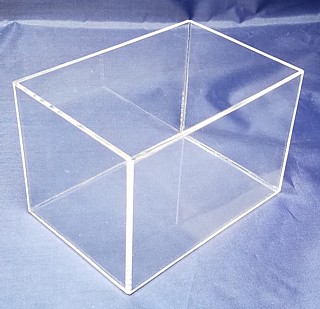 Clear Acrylic Cubes and Boxes in Plexiglas, Plexiglass, lucite and plastic