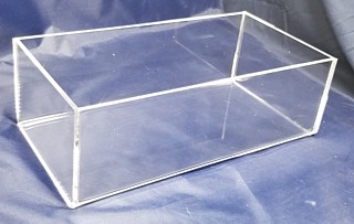 Clear Acrylic Cubes and Boxes in Plexiglas, Plexiglass, lucite and plastic