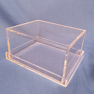 WB68WB-C Clear Acrylic Display Case with Clear Plexi Base